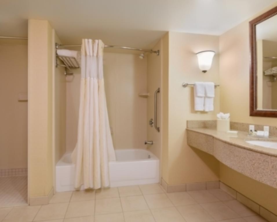 קולוניאל הייטס Hilton Garden Inn Richmond South/Southpark מראה חיצוני תמונה