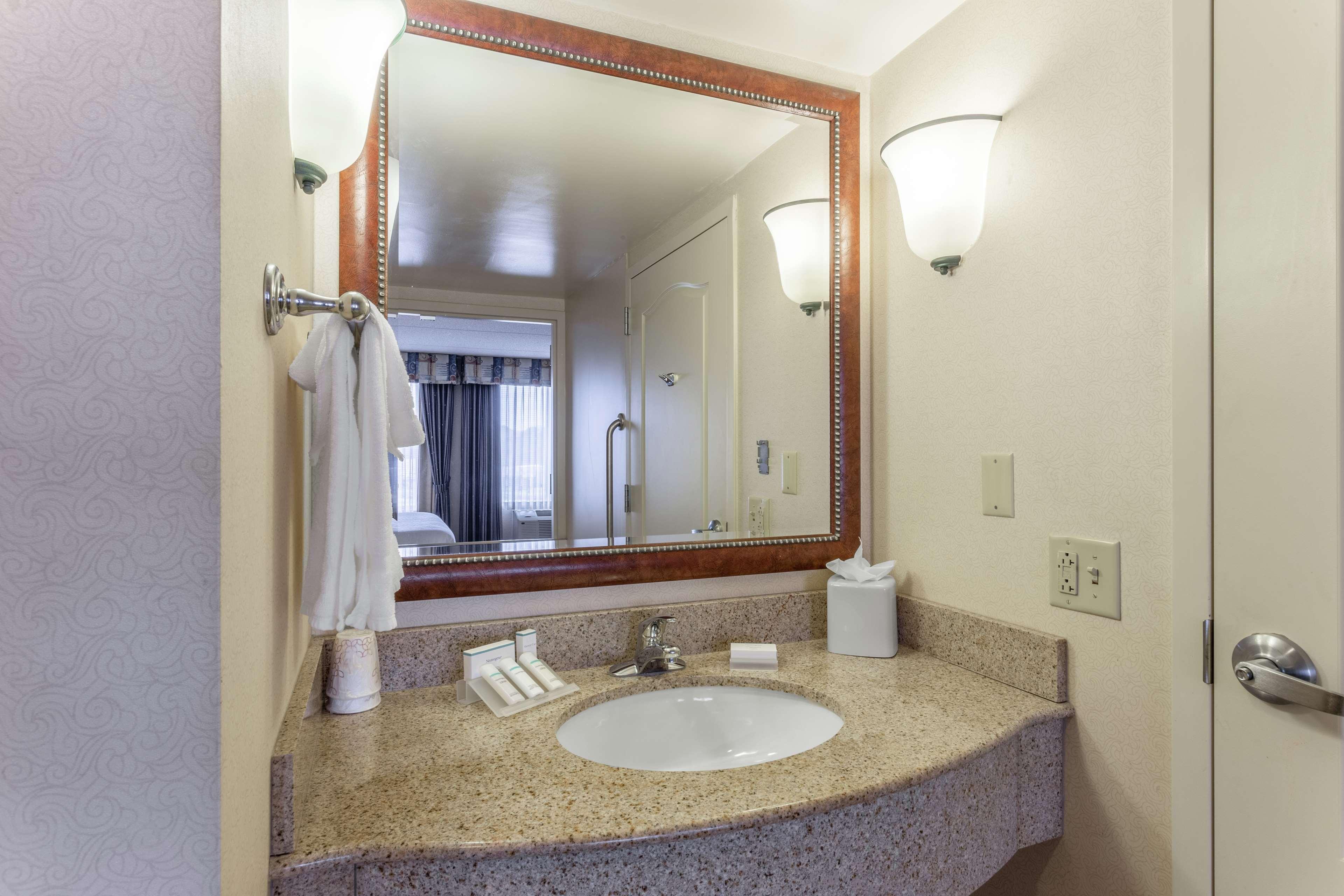 קולוניאל הייטס Hilton Garden Inn Richmond South/Southpark מראה חיצוני תמונה