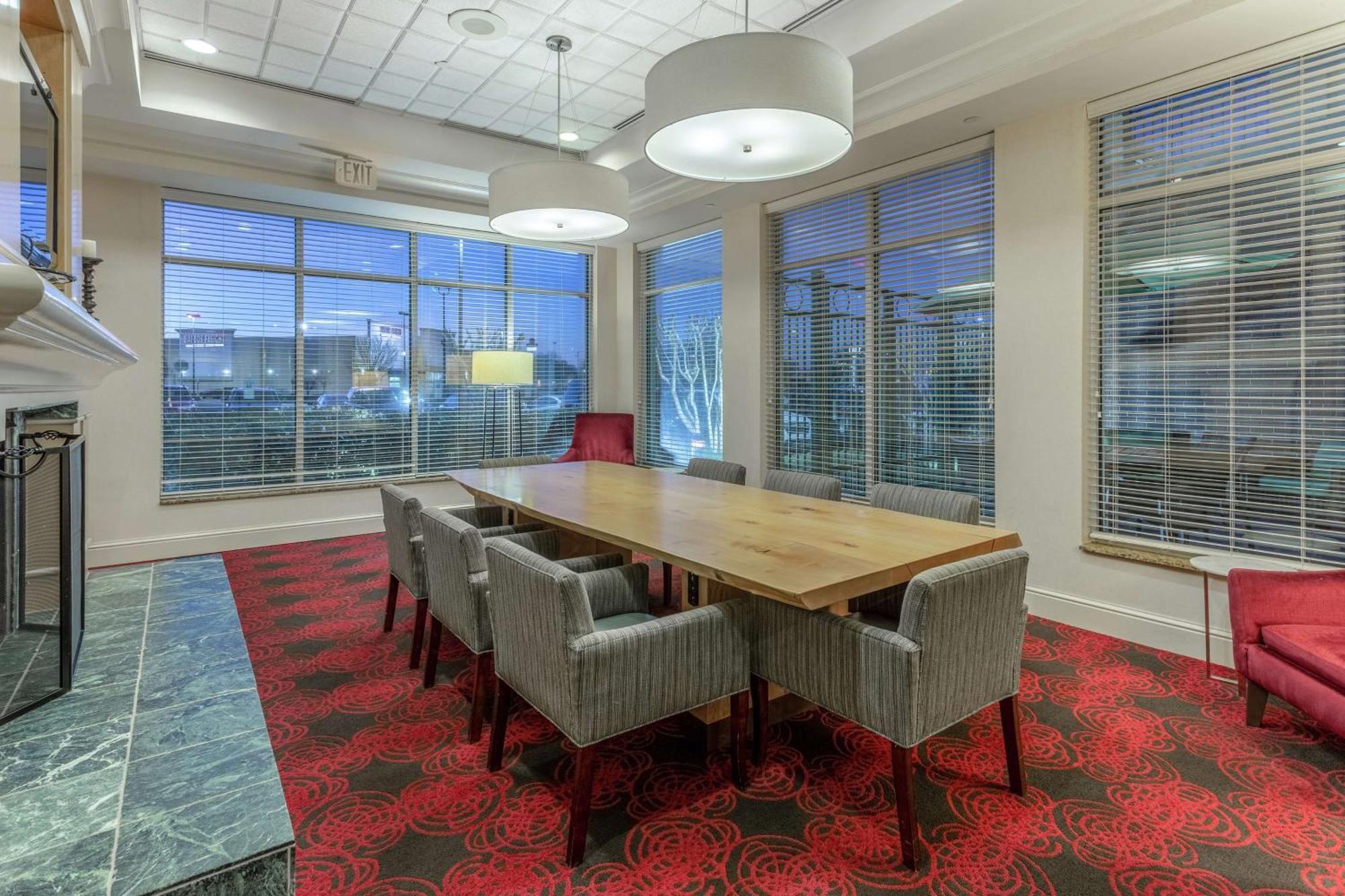 קולוניאל הייטס Hilton Garden Inn Richmond South/Southpark מראה חיצוני תמונה